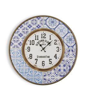 Reloj Pared Cerámica Azul Metal Dorado 63x4.5x63 - Reloj de pared de cerámica color azul y blanca, con marco de metal dorado.✓ Material: metal, cerámica.✓ Color: azul, dorado.✓ Altura: 63 cm.✓ Fondo: 4,5 cm.✓ Ancho: 63 cm.✓ Peso: 1,42 kg.Referencia: 19040 - 49,00 €